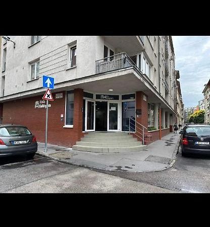 Viola Hostel Budapest Bagian luar foto